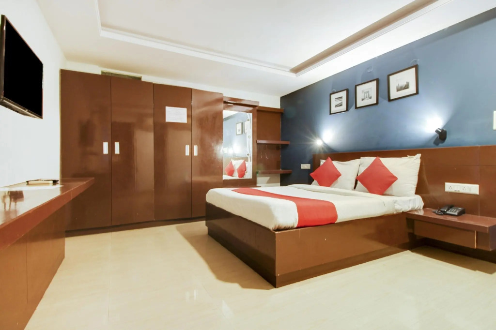S K RESIDENCY