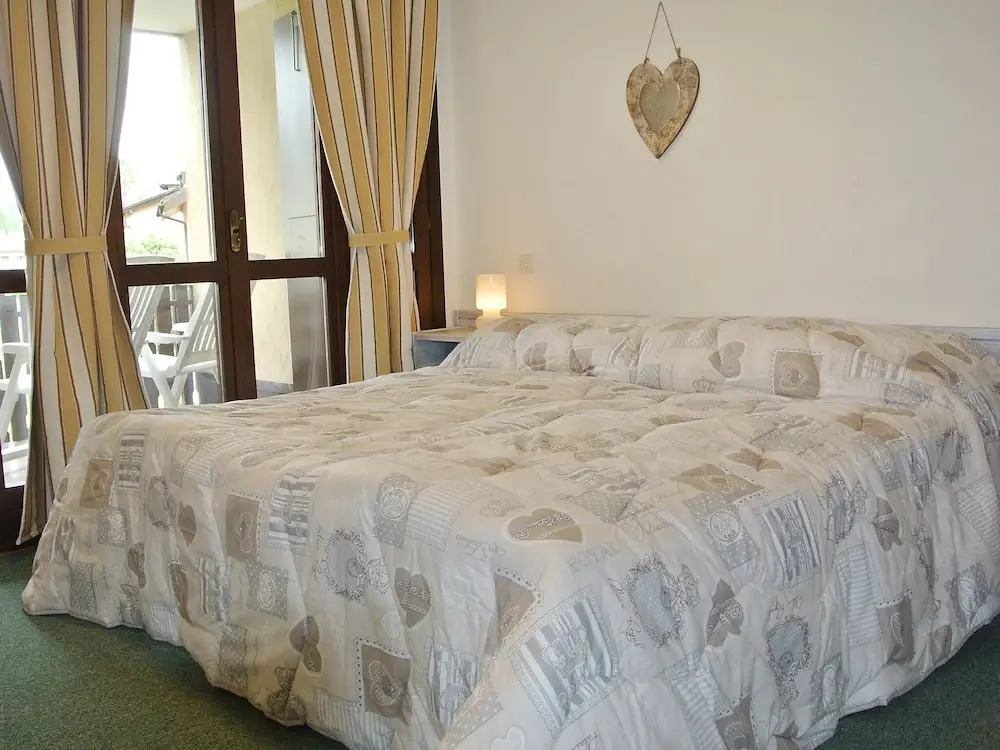 Apartment Residenza Chesa Margun 13-6 by Interhome