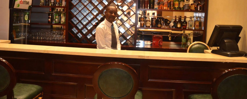 Simama Hotel