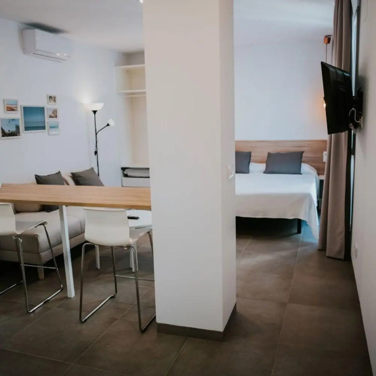 Apartamentos ZHR 1