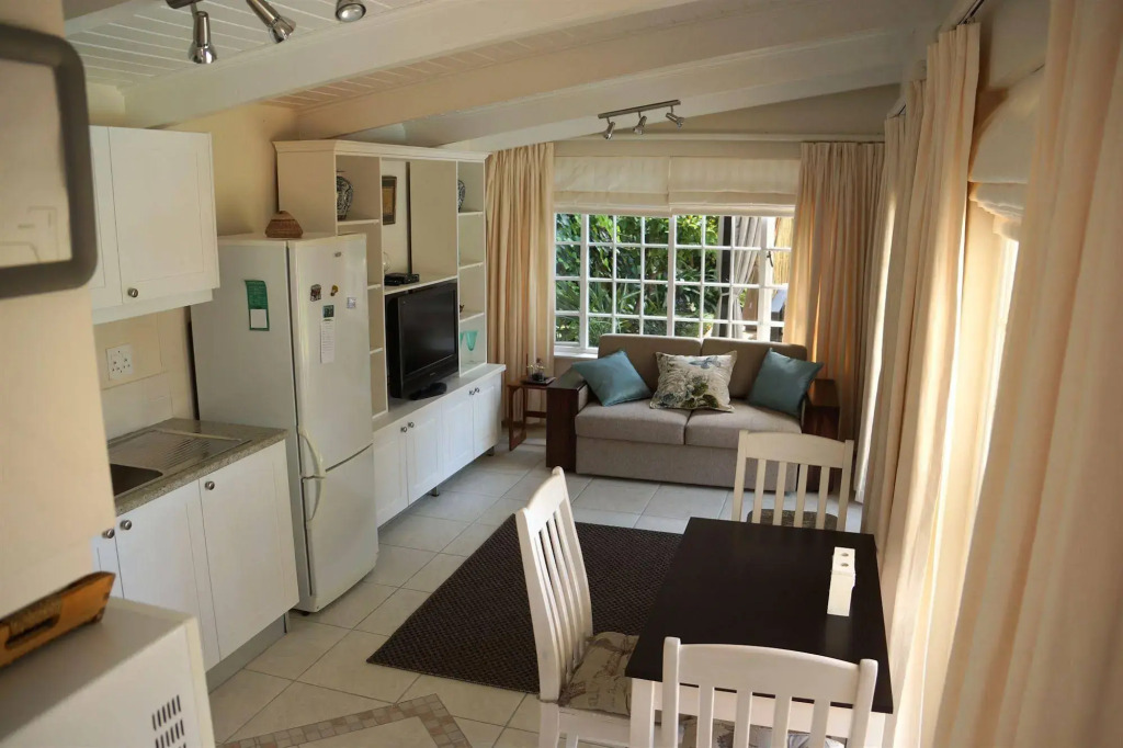 Wild Olive Guest House & Villa