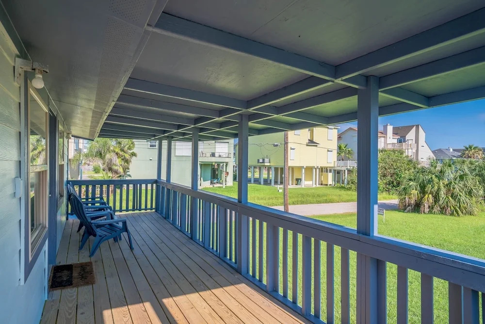 Cast A Waves 2 Bedroom Home