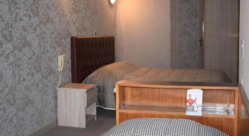 Azur Hotel