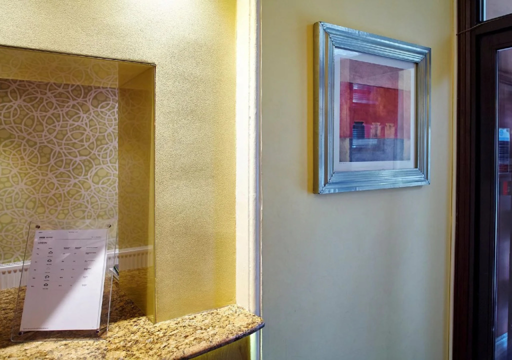 Lord Jim Hotel