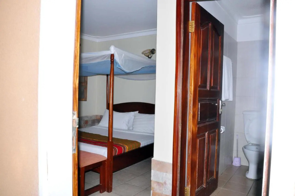 Kabalega Resort