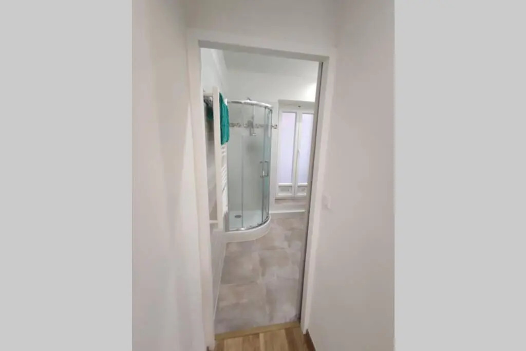 Joli T2 proche Vieux-port, Terrasses du port et Metro Joliette