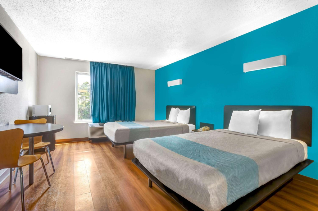 Motel 6-Raleigh, NC - North
