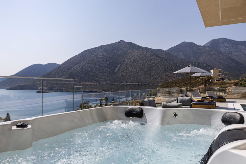 Celeste Bali Suites