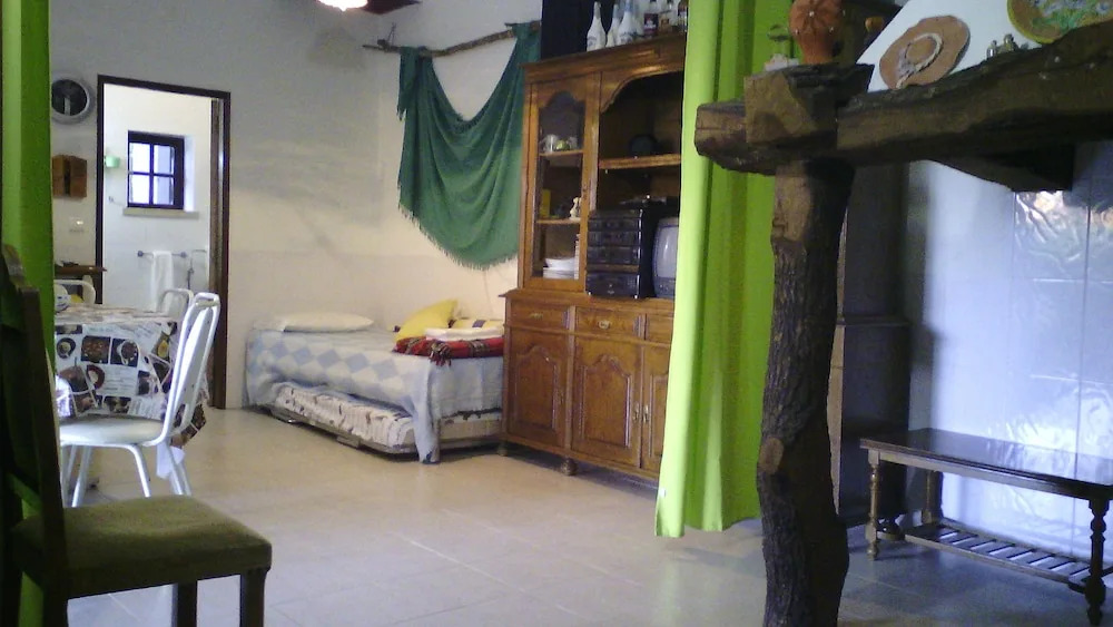 Pereira Cottage