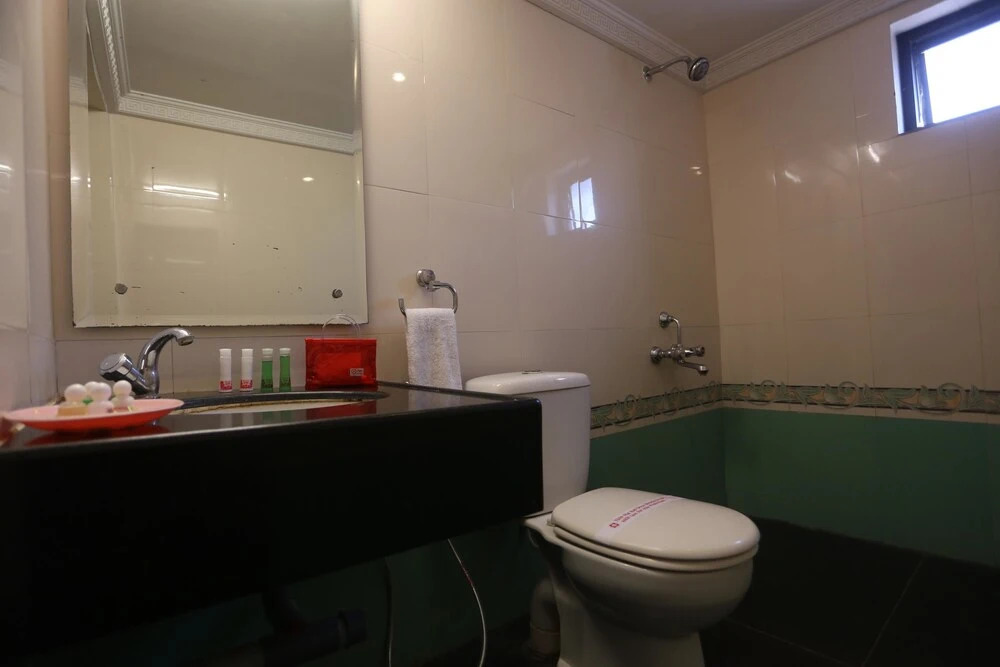 OYO Rooms Singarathope