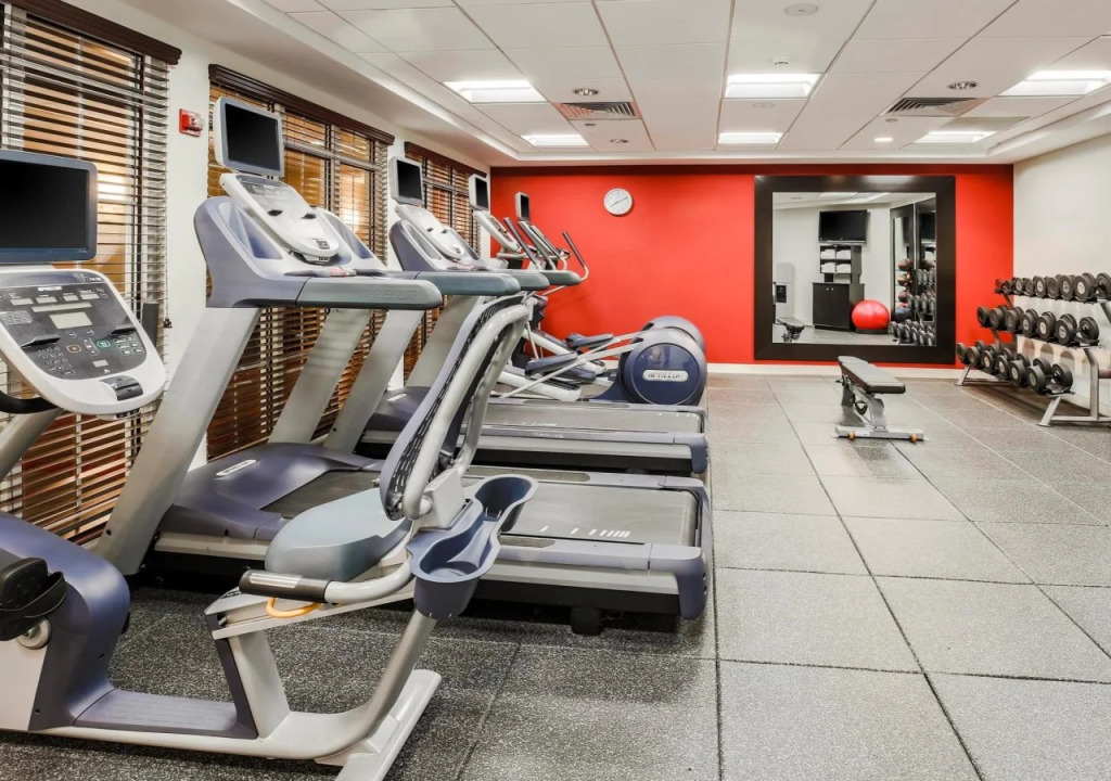Homewood Suites by Hilton Long Island-Melville