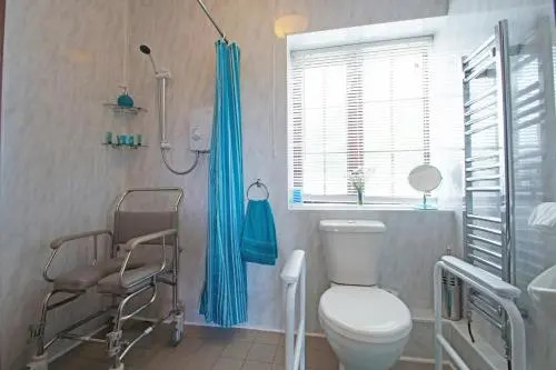 3 Bed in Llanfairpwll oc-22999