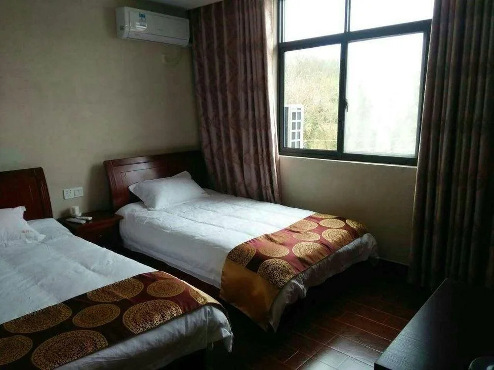 Huangshan Emblem Palace Inn