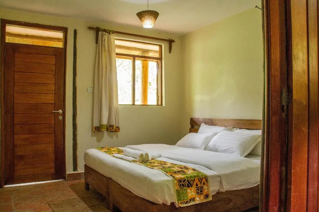 Ichumbi Gorilla Lodge