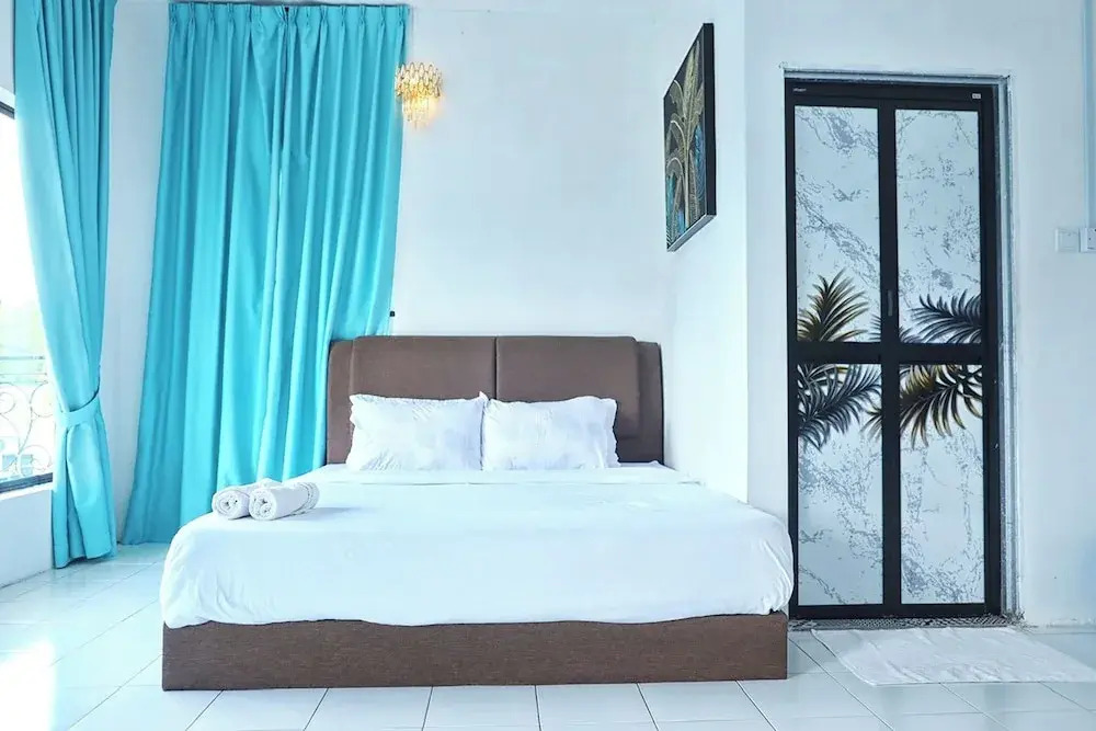 Aeden Villa Roomstay & Homestay