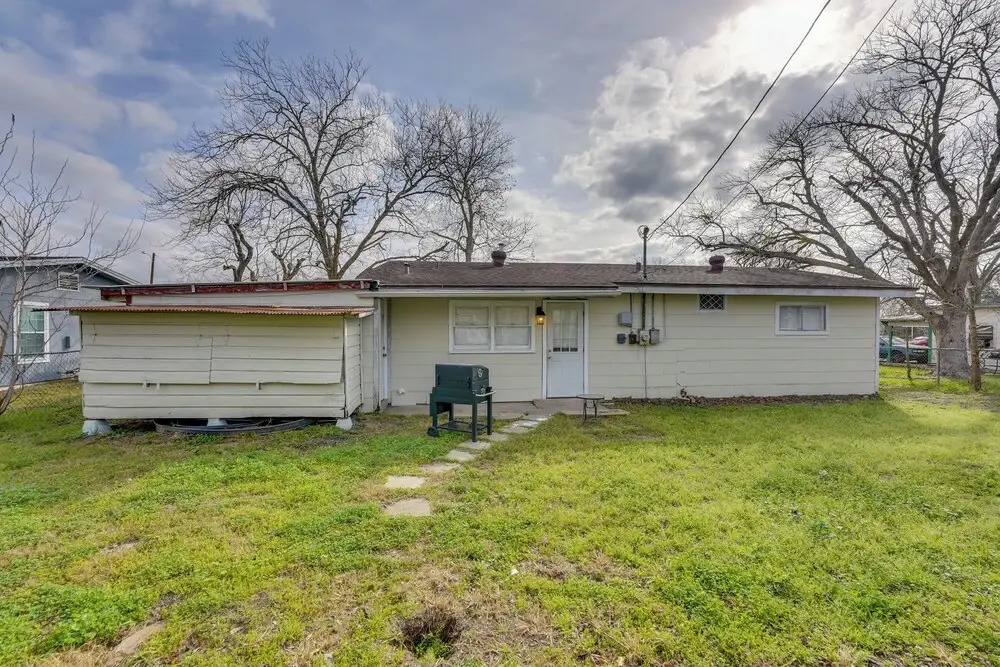 Near Wineries & Guadalupe River! Stylish Home