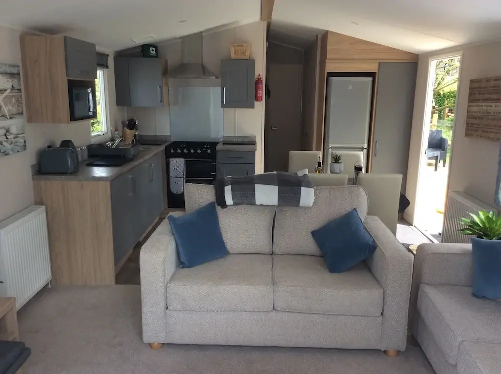 Lake District Western 2-bed Cabin, Pet Frien
