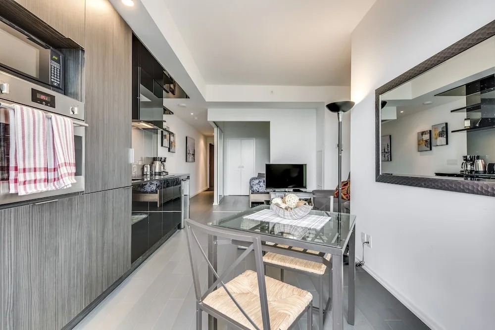 Luxury 1BR Condo Breathtaking View