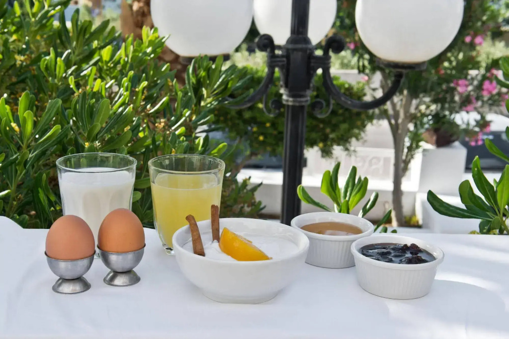Makarios Hotel