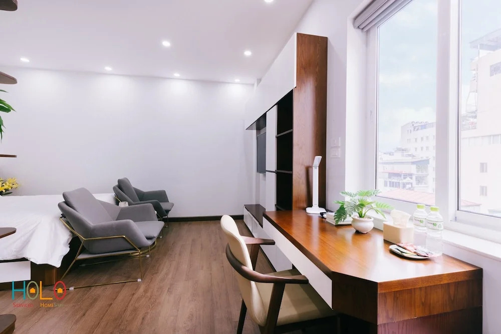 HoLo Central Hanoi - Serviced HomeStay