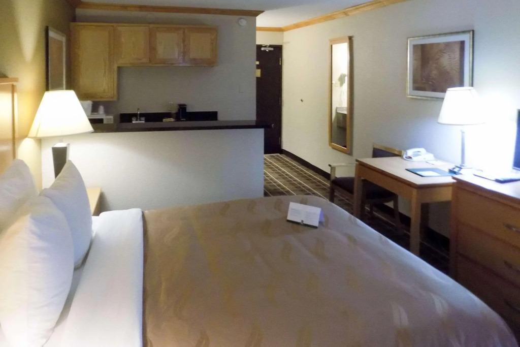 Quality Inn DFW Airport North