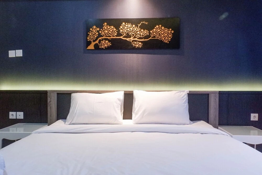 Enchanting and Stunning 2BR La Riz Supermall Mansion Apartment By Travelio