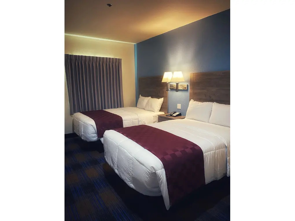 Arya Inn And Suites