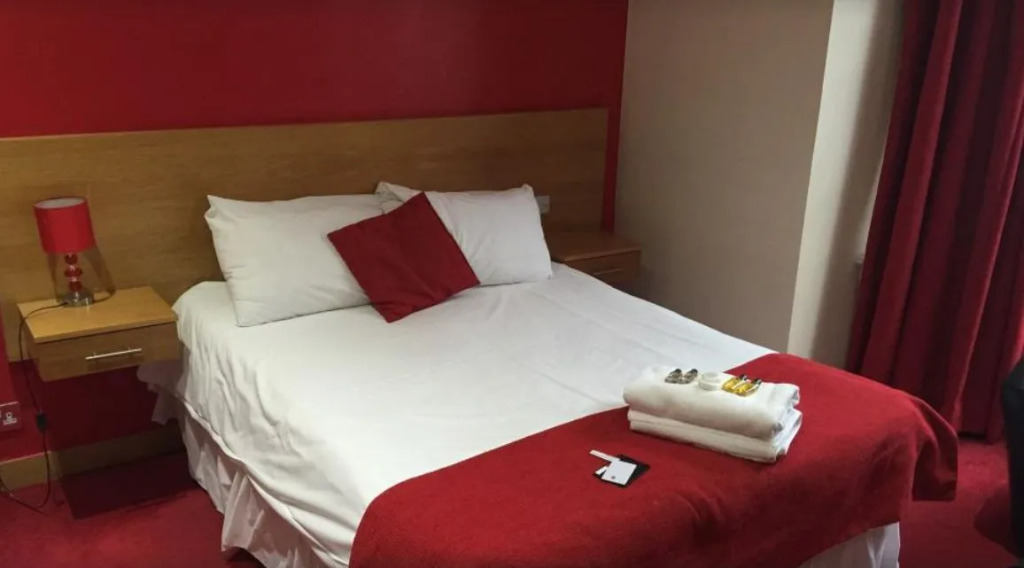 Newton Hotel