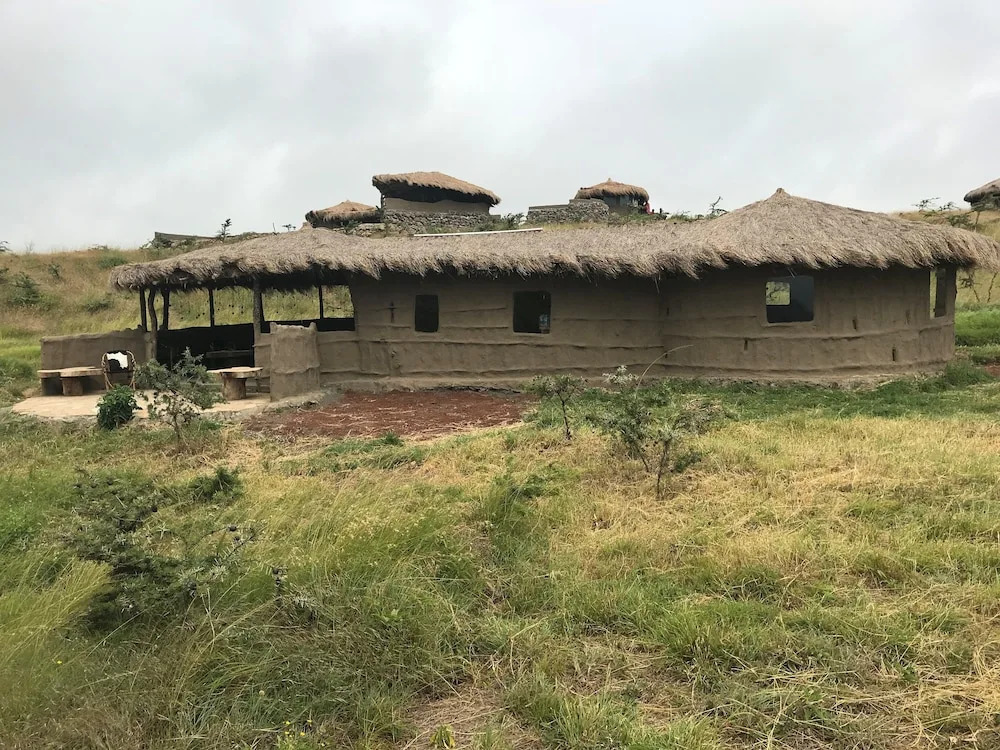 Osiligi-lai Maasai lodge