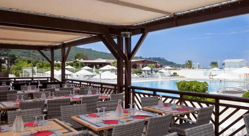 Club le Grand Bleu