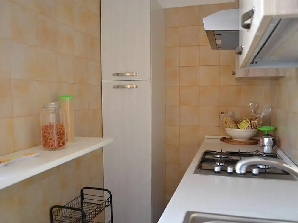 Apartment Near The Beach With Air Conditioning Pets Allowed