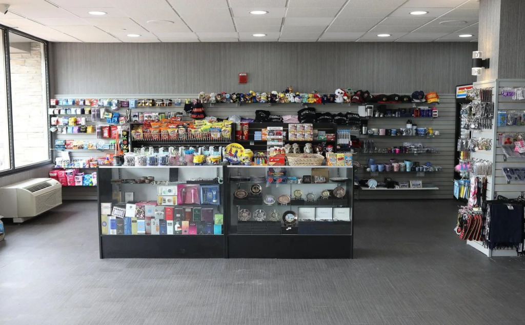 Holiday Inn Chicago Oakbrook by IHG