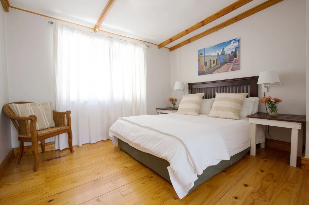 Loddeys Guesthouse by Beach Collection Winelands
