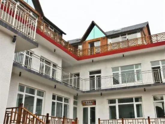 Shanli Renjia Hostel