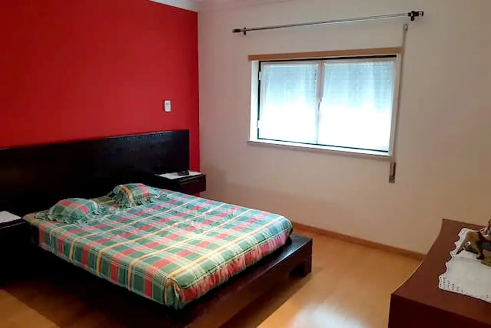House With 4 Bedrooms in Leiria, With Enclosed Garden and Wifi