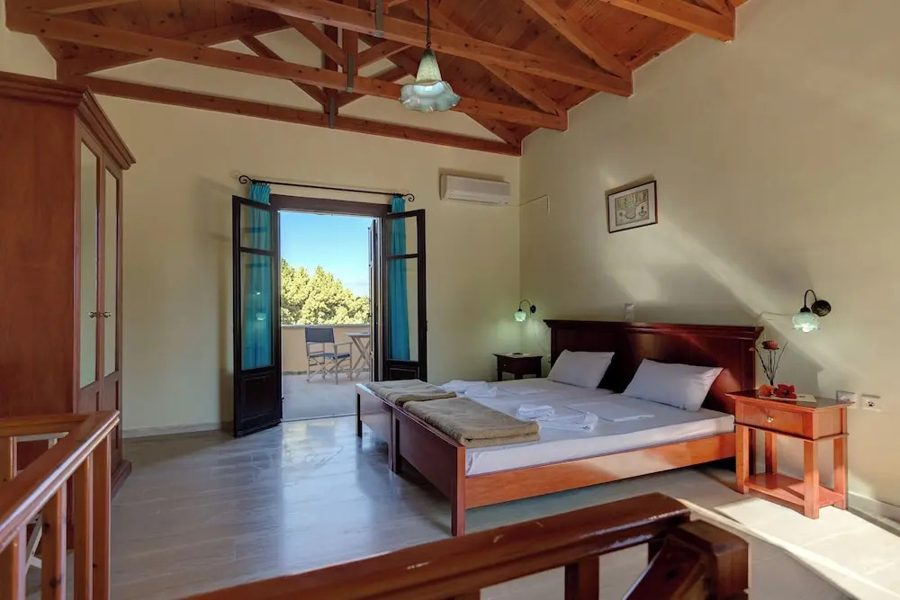Crete Holiday Rental Small Village Close to Beaches -sharing a Large Pool