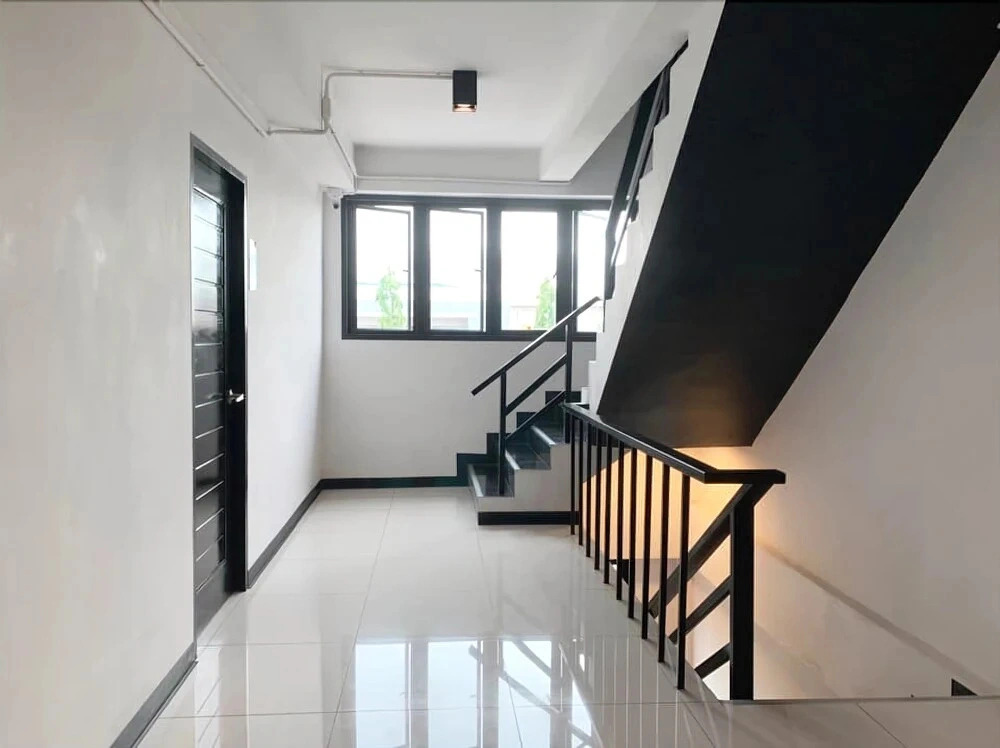 B-Black Hotel Chonburi