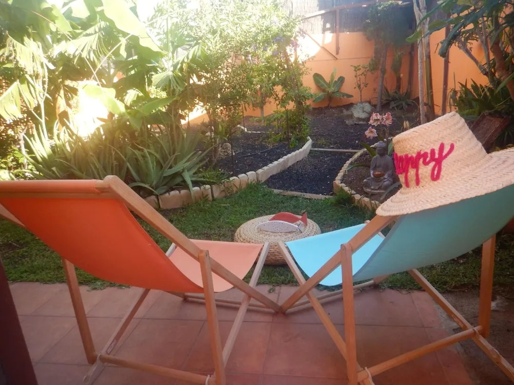 Studio in Bajamar, With Wonderful Mountain View, Enclosed Garden and Wifi