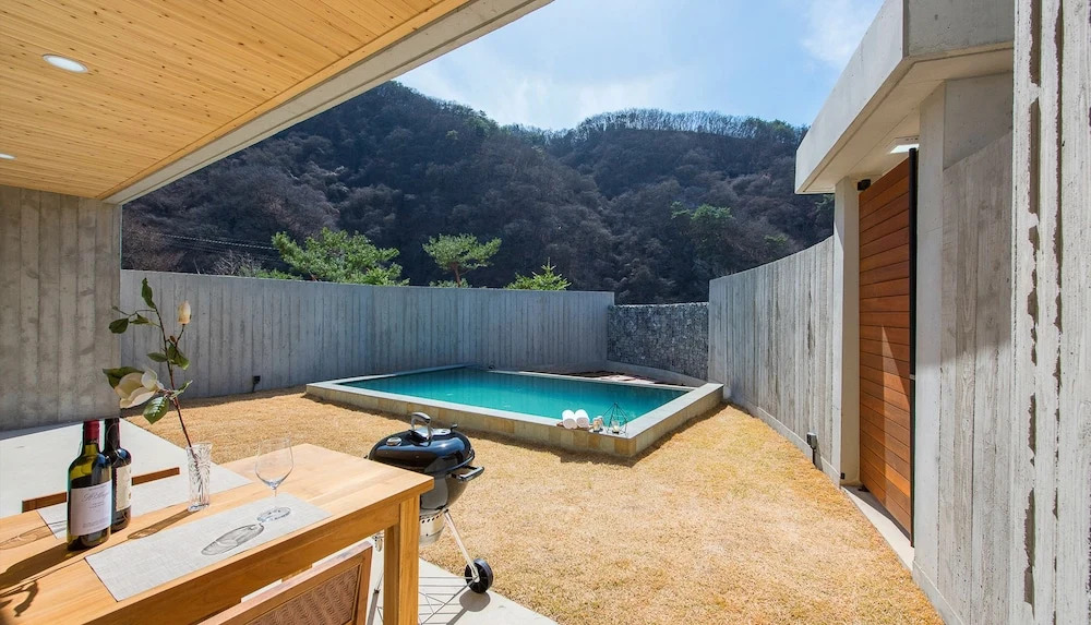 Heritis Poolvilla
