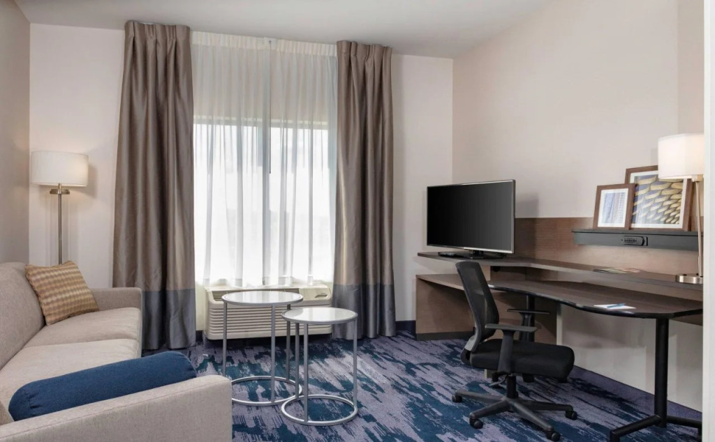 Fairfield Inn & Suites Charlotte Pineville