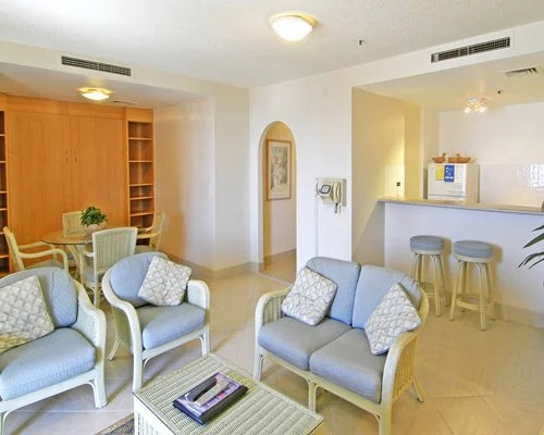 Breakfree Paradise Centre - 4 Nights, Surfers Paradise, Australia