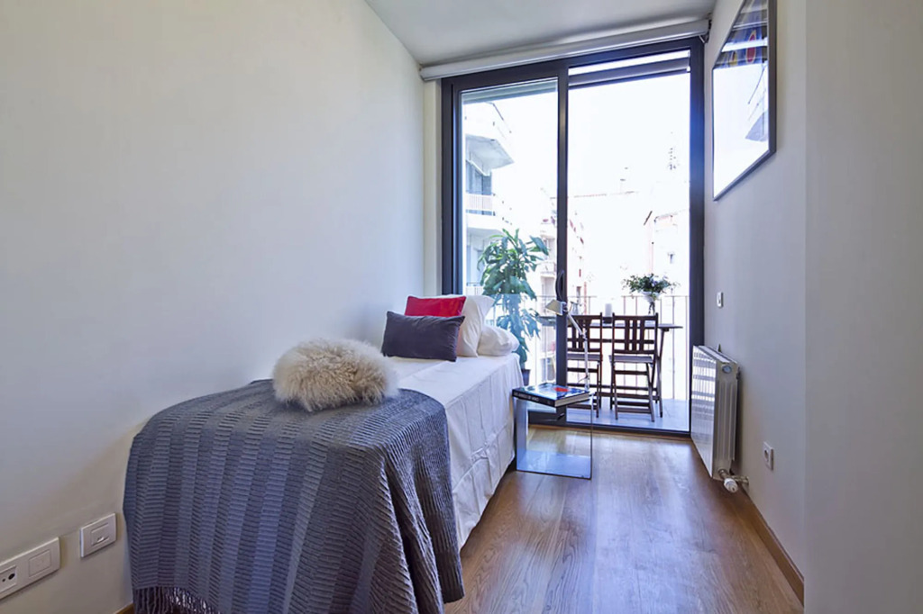 My Space Barcelona Pool City Center