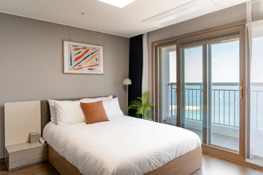 Premier Ocean Suite 2 Bedroom Apartment