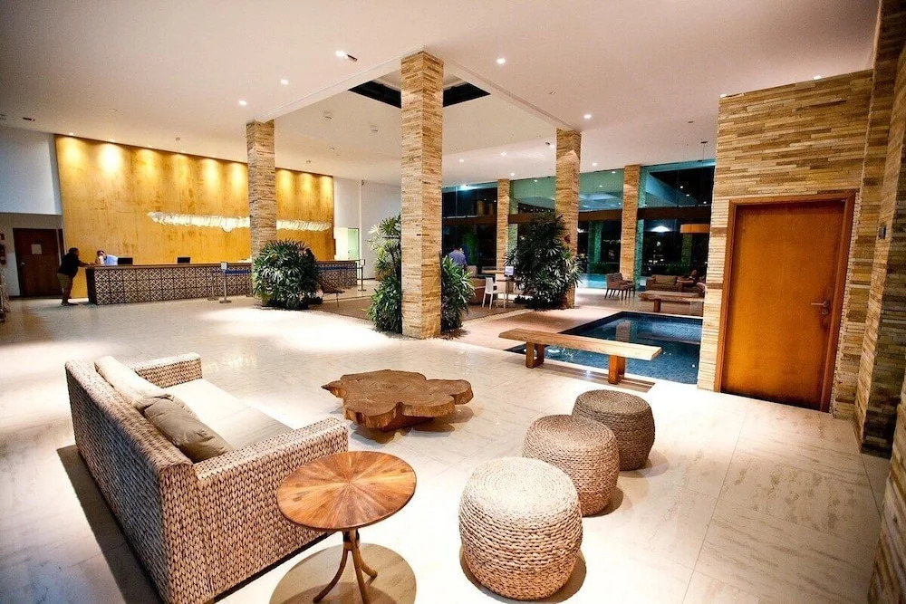 Iloa Resort And Residence