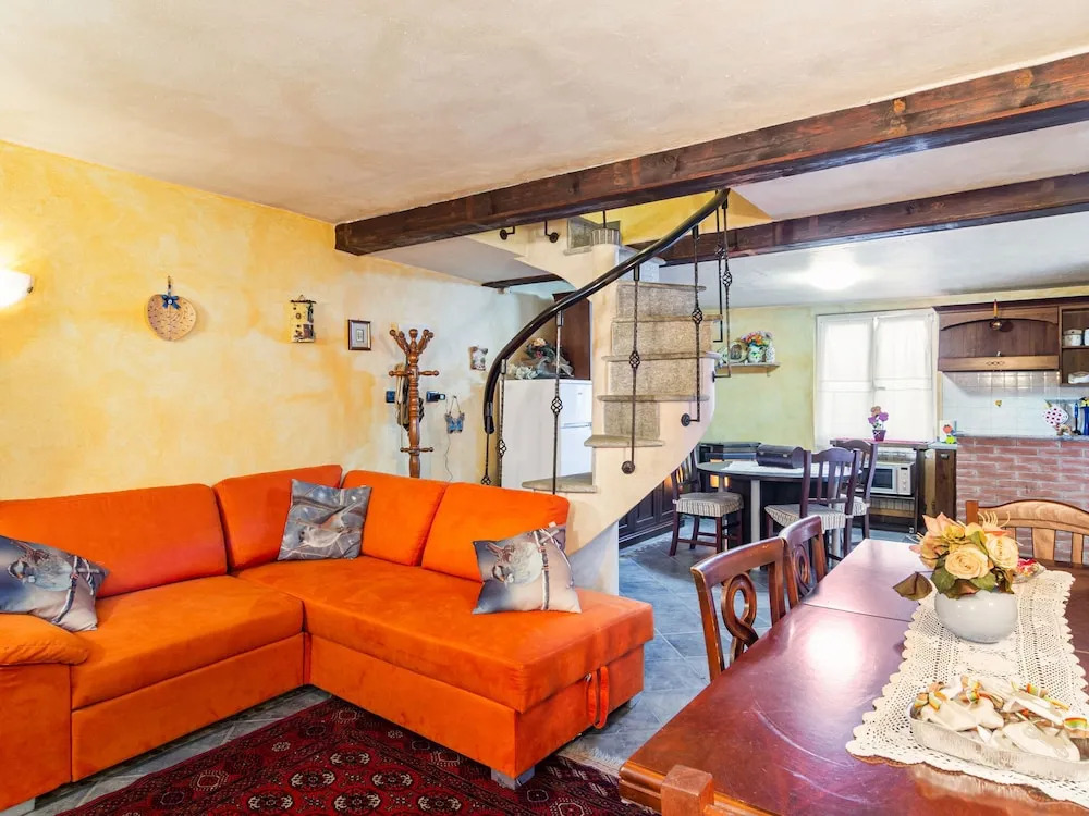 Pleasant Holiday Home in Serravalle Scrivia With Garden