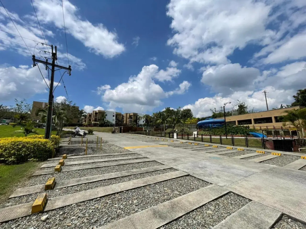 G308-Hermoso Apartamento en la Tebaida,en condominio campestre