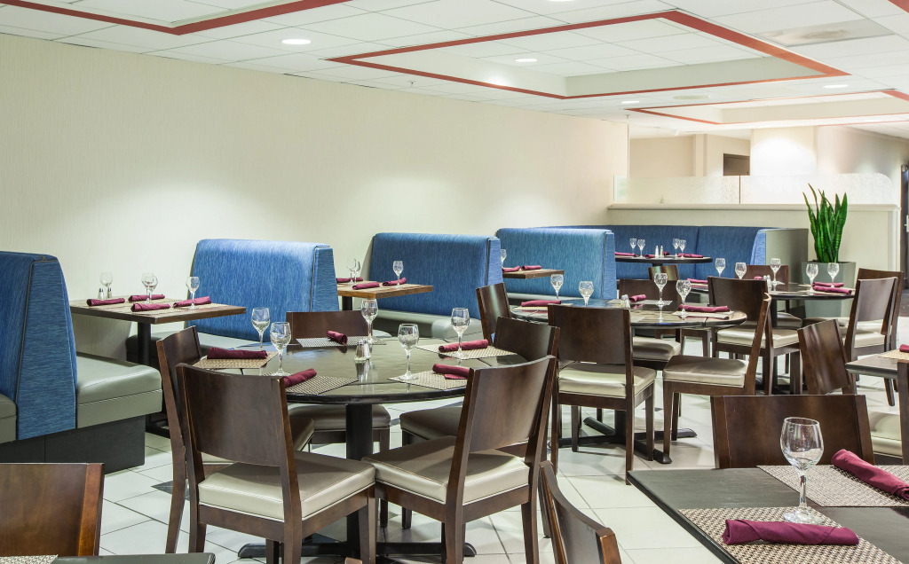 Holiday Inn Oceanside Marina Camp Pendleton by IHG