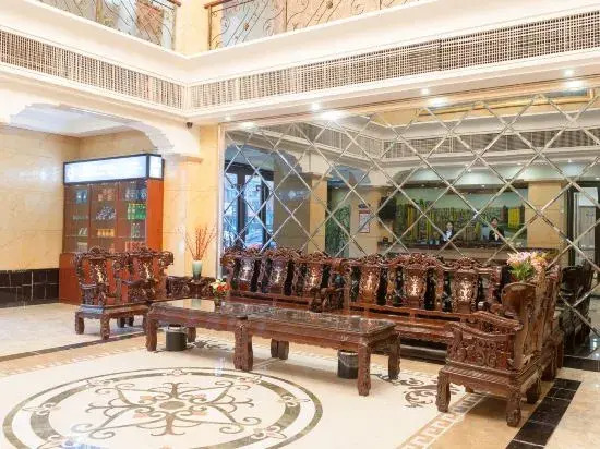 Chonpines Hotels·Xinyu Baoshi Park