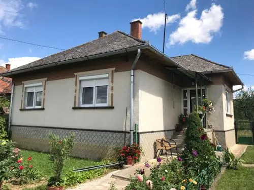 Kökörcsin Vendégház
