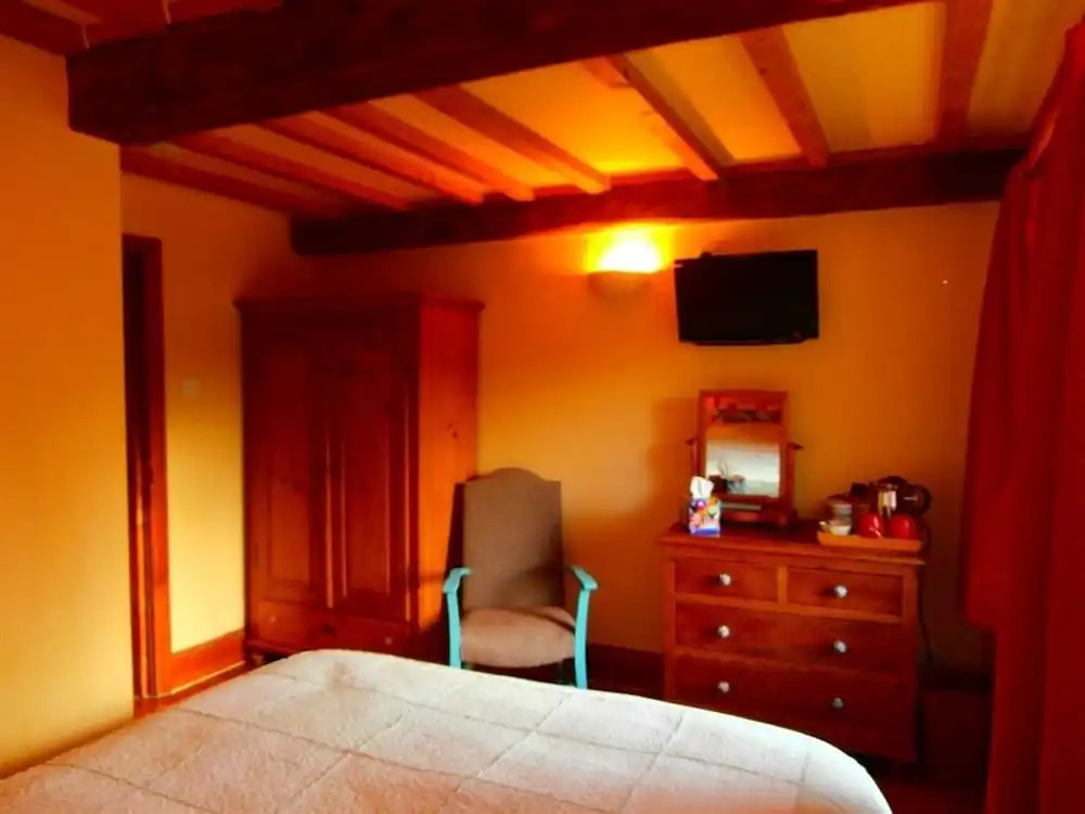 Riverside Bed & Breakfast